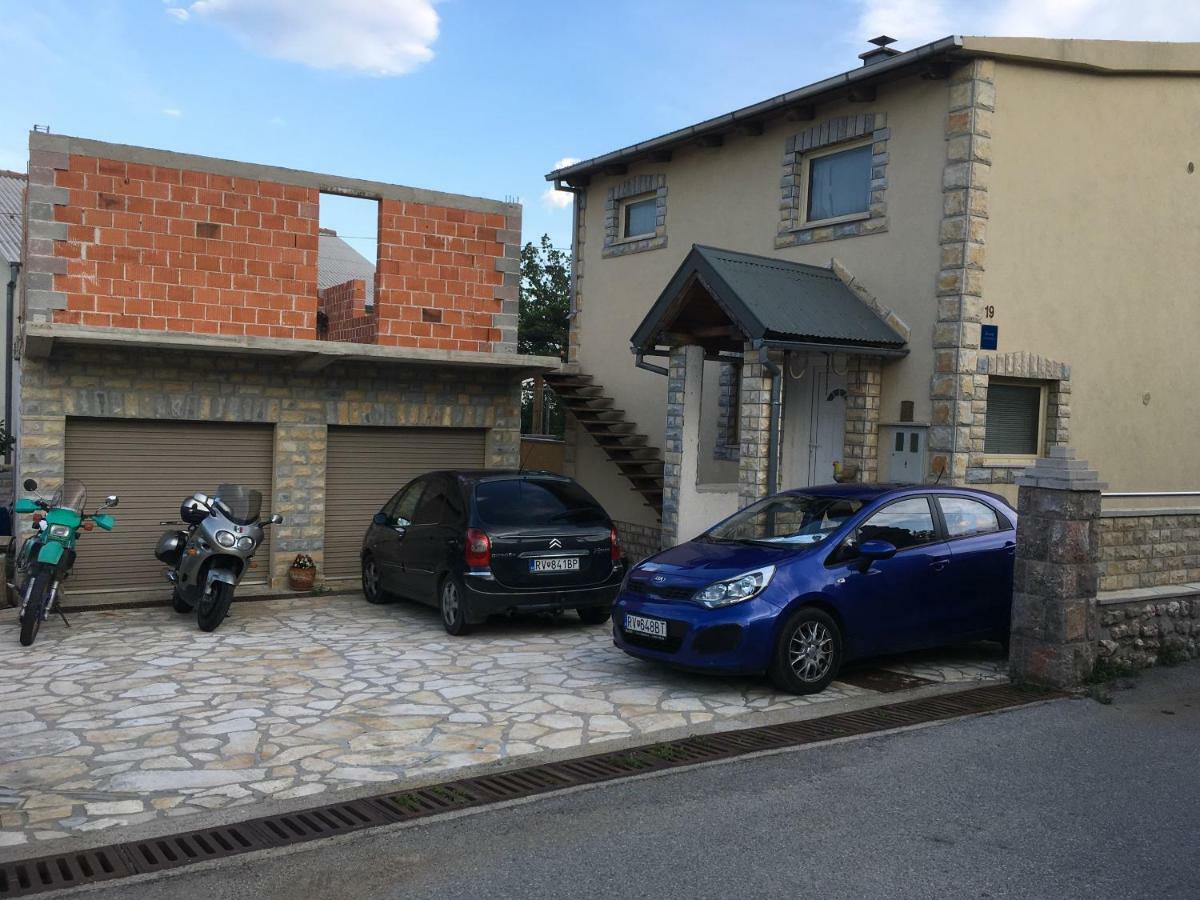 Apartman Nadia カルロバッグ エクステリア 写真