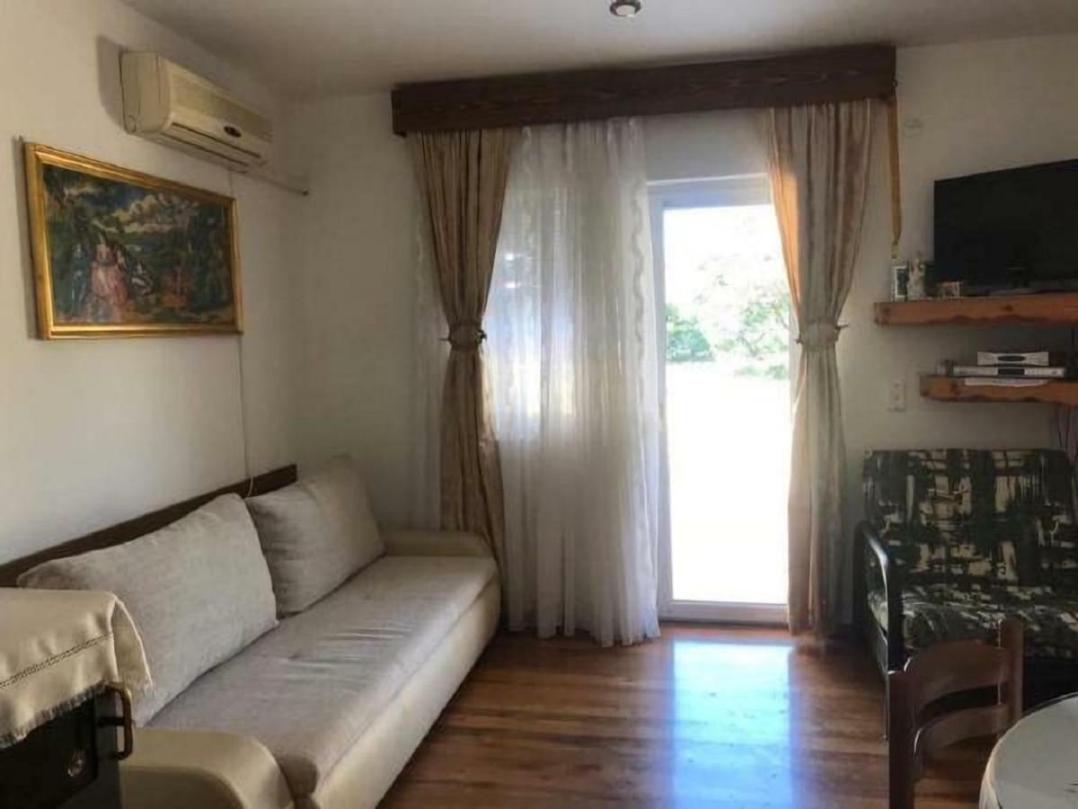 Apartman Nadia カルロバッグ エクステリア 写真